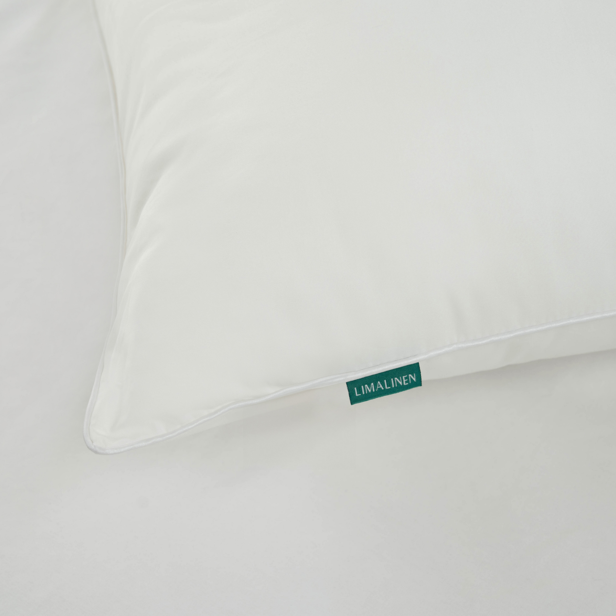 ALMOHADA HIPOALERGÉNICA GRUESA - NEW