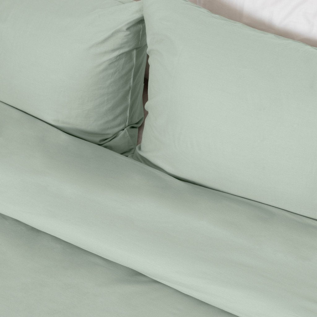 PACK PLUMÓN HIPOALERGÉNICO STANDARD + FUNDA DE PLUMÓN PISTACHO