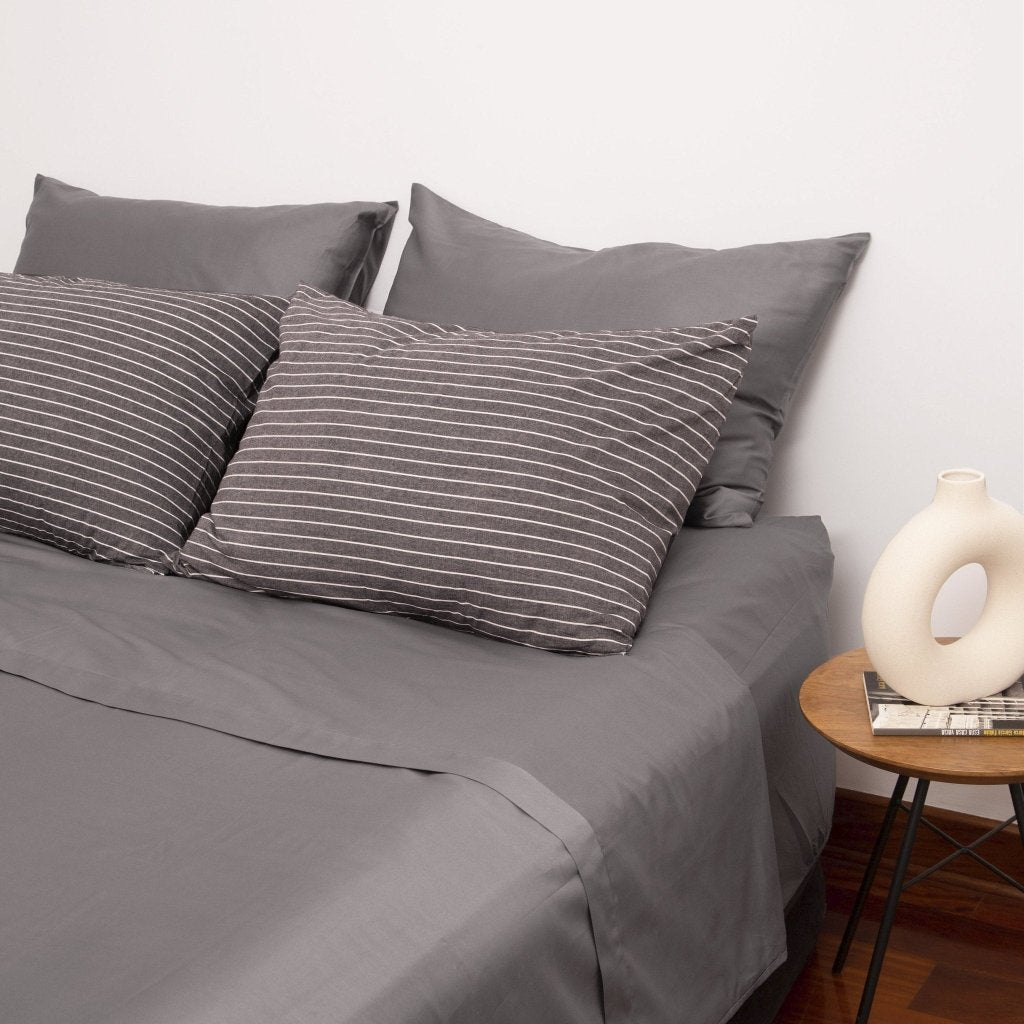 sabana-gris-tono-plomo