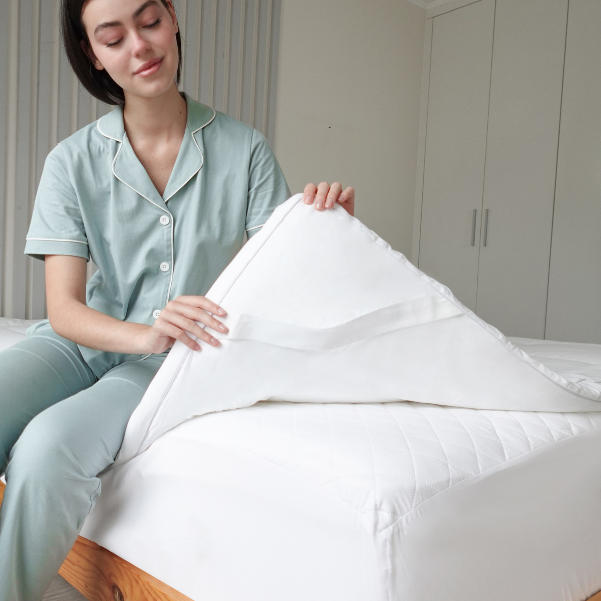 BED TOPPER PREMIUM
